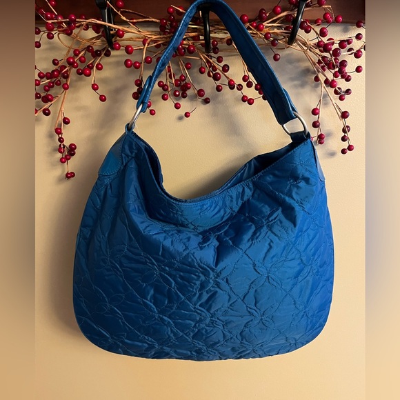 Women's Peacock Blue Hobo bag. Quilted with 2 front pockets. Fully lined. New - Picture 2 of 10